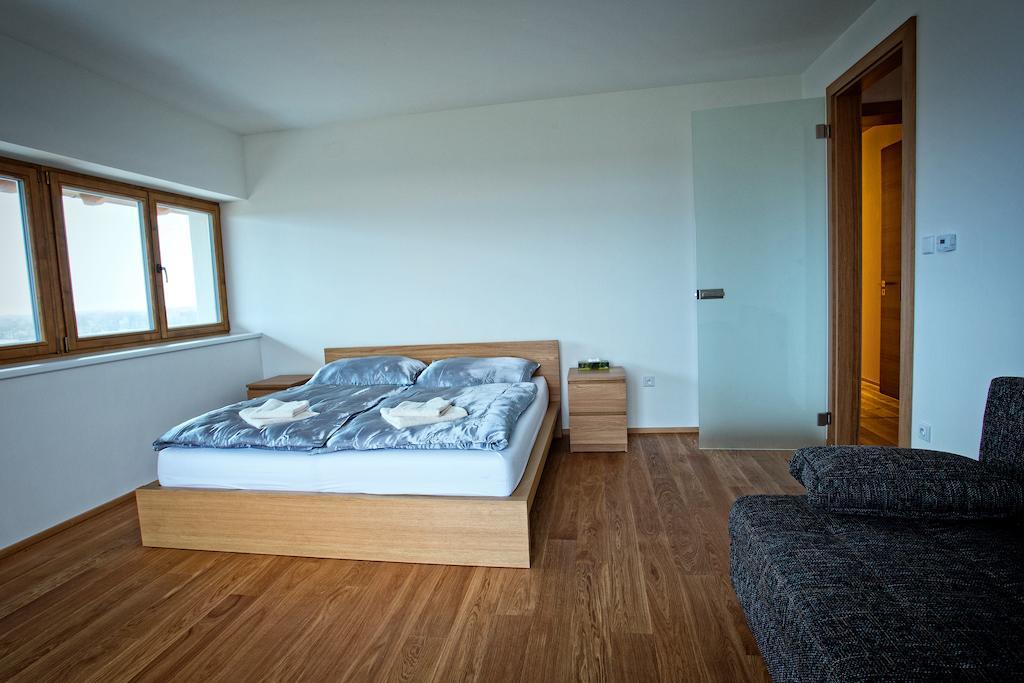Vinarsky Penzion Strachotice Habitación foto