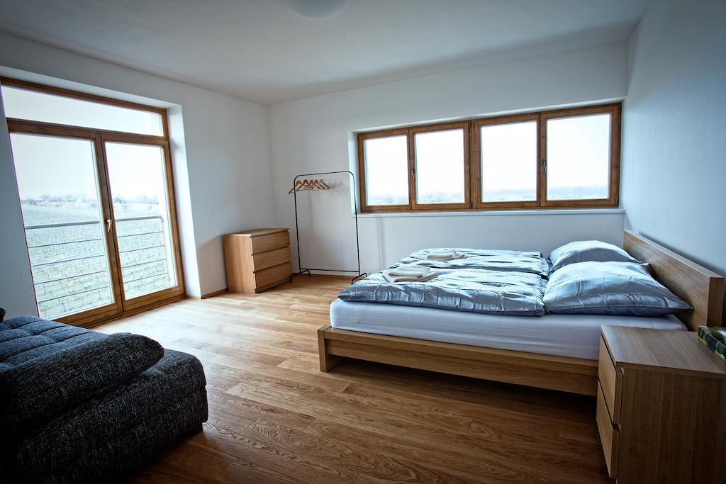 Vinarsky Penzion Strachotice Habitación foto